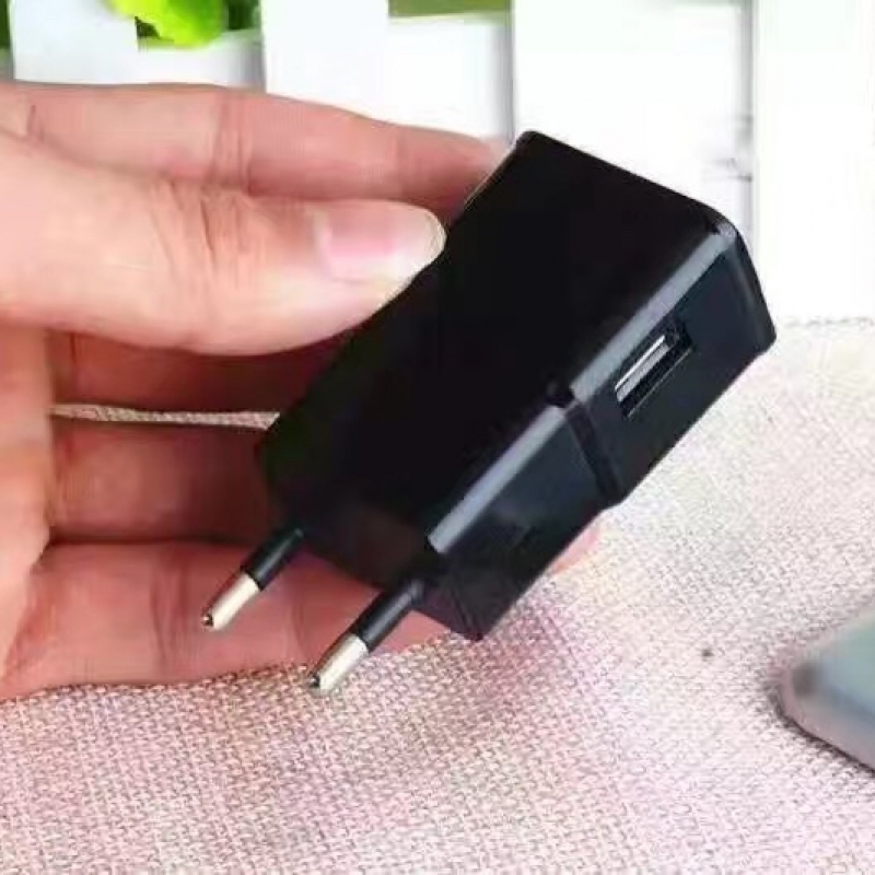 Camera ngụy trang cục sạc điện thoại samsung M2 quan sát từ xa